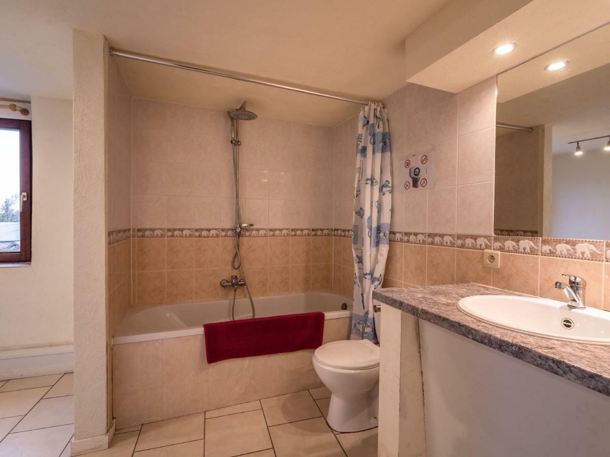 Modern Holiday Home In Sourbrodt With Private Pool Вем Екстер'єр фото